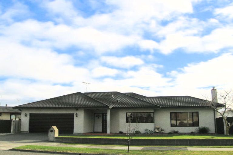 Photo of property in 12 Wainscott Street, Greenmeadows, Napier, 4112