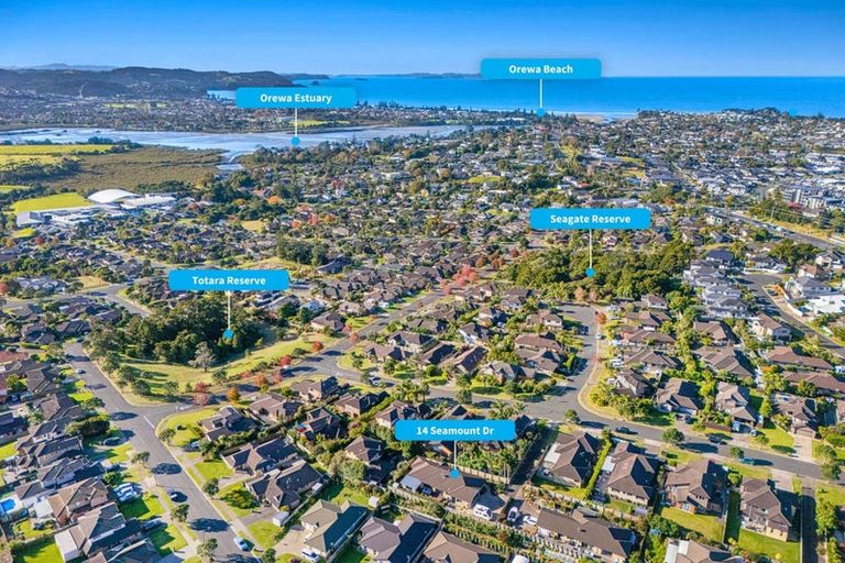 Photo of property in 14 Seamount Drive, Red Beach, 0932