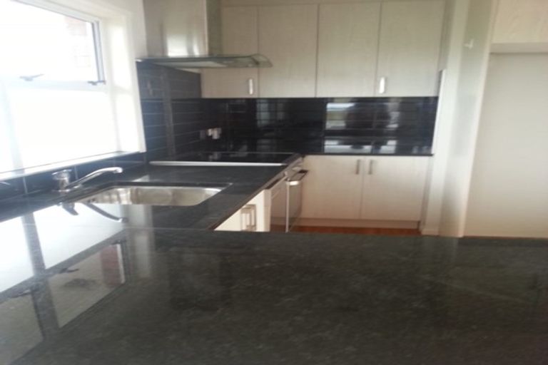 Photo of property in 3/11 Onepoto Road, Hauraki, Auckland, 0622