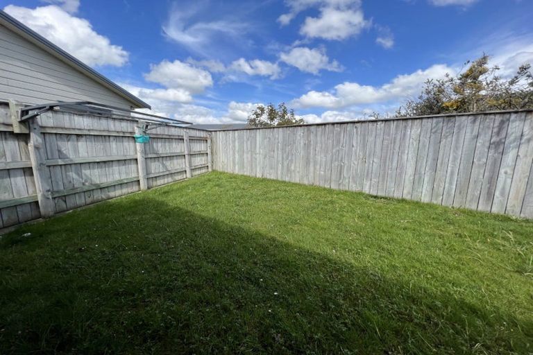 Photo of property in 30 Peter Hall Drive, Kelvin Grove, Palmerston North, 4414