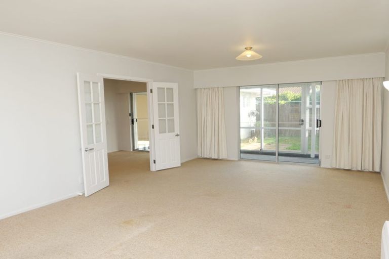 Photo of property in 2 Koromiko Road, Waikanae, 5036