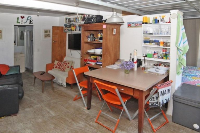 Photo of property in 161 Paku Drive, Tairua, 3508