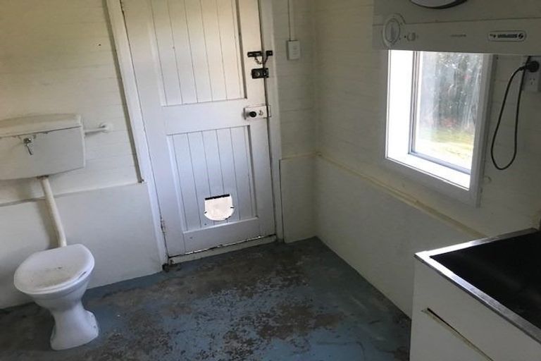 Photo of property in 20 The Drive, Tawa, Wellington, 5028