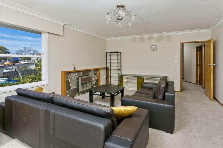 Photo of property in 4 Bank Street, Hillcrest, Auckland, 0627