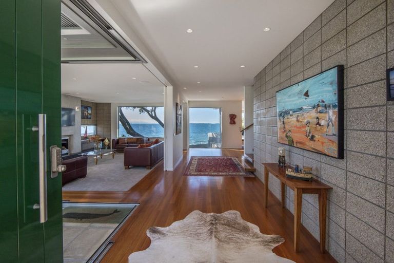 Photo of property in 67 Rothesay Bay Road, Rothesay Bay, Auckland, 0630