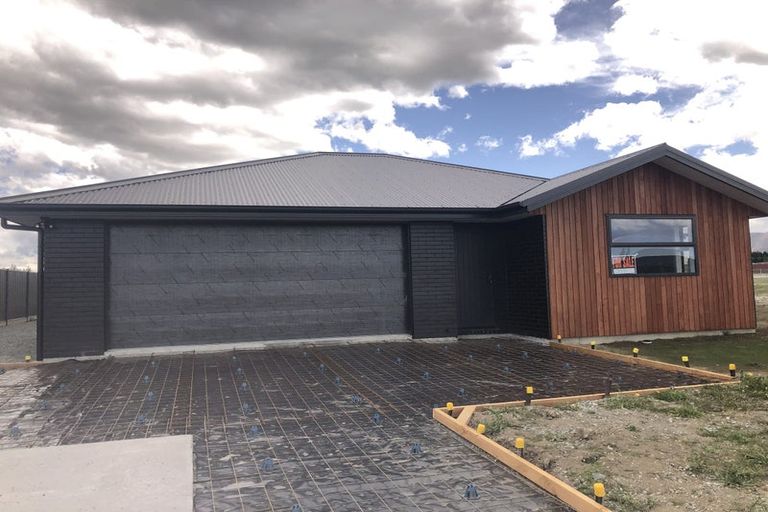 Photo of property in 48 Lakeland Avenue, Twizel, 7901