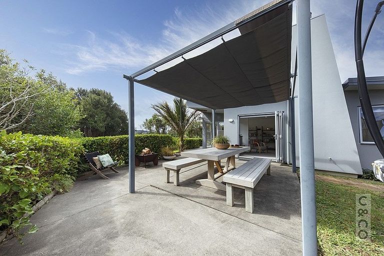 Photo of property in 10 The Rise, Waimauku, 0812