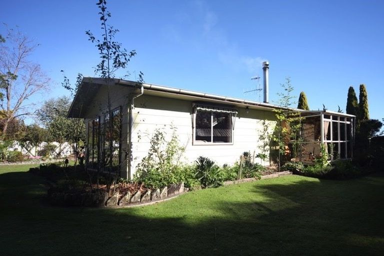 Photo of property in 14 Rush Place, Havelock North, 4130