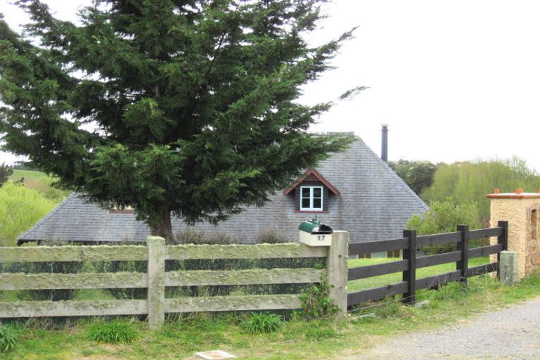 Photo of property in 17 Sea Poppy Way, Otaihanga, Paraparaumu, 5036