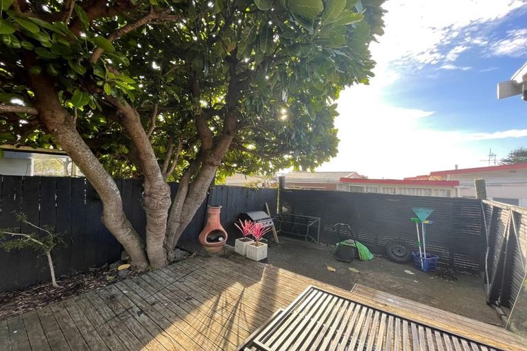 Photo of property in 1/38 Cambridge Terrace, Papatoetoe, Auckland, 2025