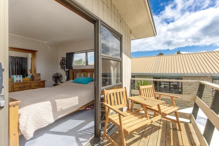 Photo of property in 11b Holyrood Terrace, Waipukurau, 4200
