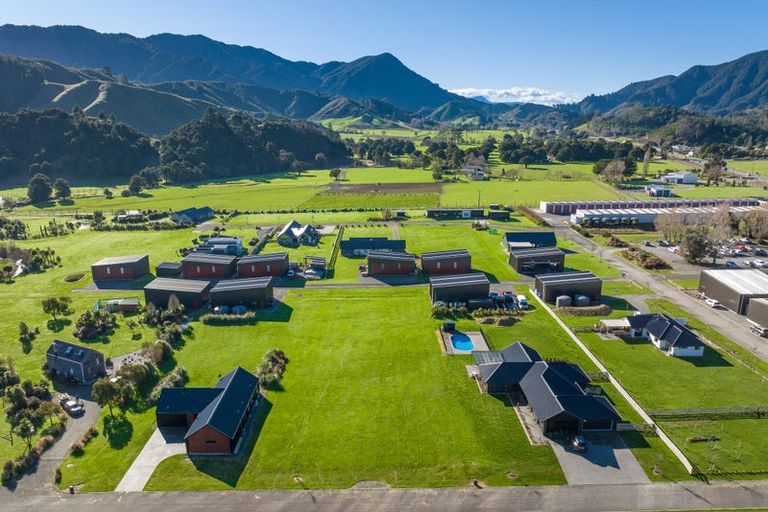 Photo of property in Koromiko Airpark, 6 Sirocco Place, Koromiko, Picton, 7273