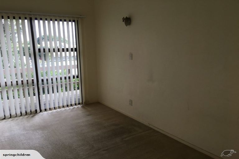 Photo of property in 86 Hattaway Avenue, Bucklands Beach, Auckland, 2012