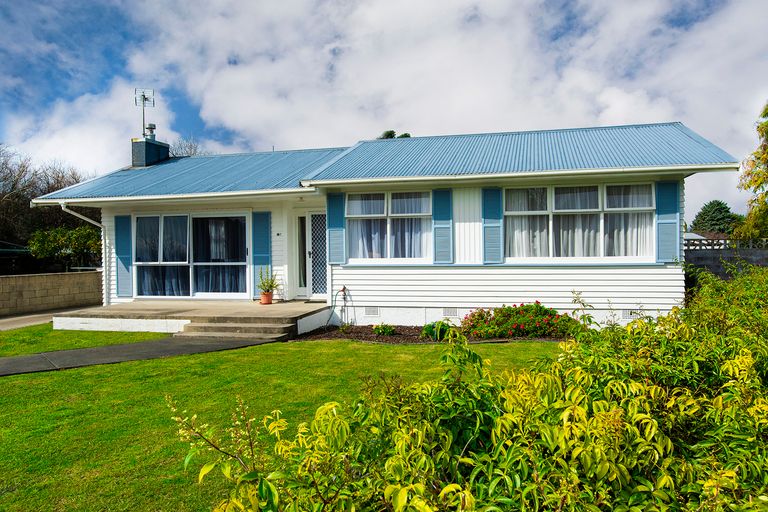 Photo of property in 15 Porter Street, Outer Kaiti, Gisborne, 4010