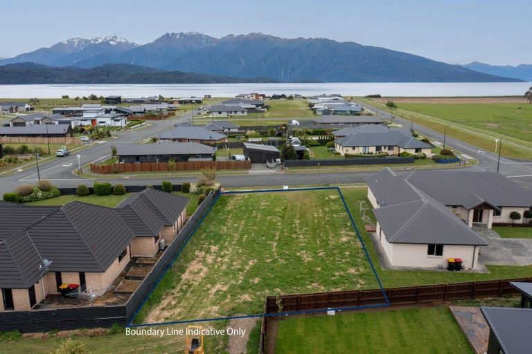 Photo of property in 166 Dusky Street, Te Anau, 9600