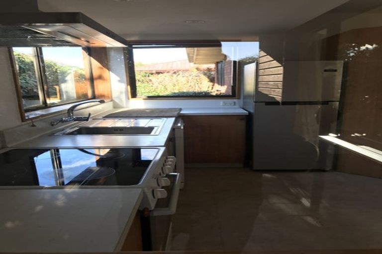 Photo of property in 1/84 Withells Road, Avonhead, Christchurch, 8042