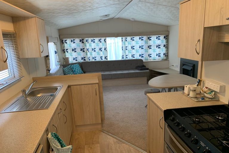 Photo of property in 36 Hamilton Drive, Waiuku, 2123