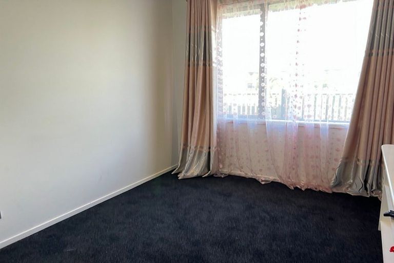 Photo of property in 2 James Caird Lane, Wigram, Christchurch, 8025