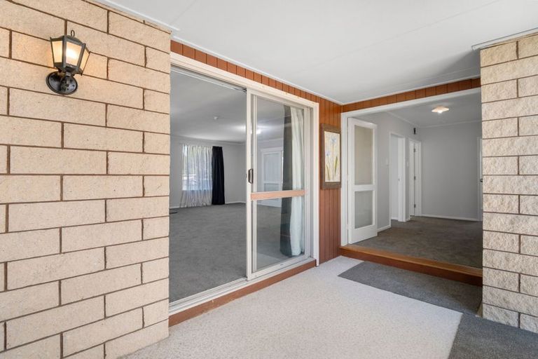 Photo of property in 37 Awamoa Road, Holmes Hill, Oamaru, 9401