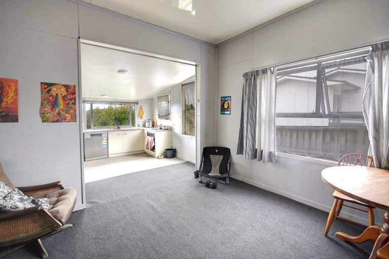 Photo of property in 201 Gladstone Road South, Dalmore, Dunedin, 9010