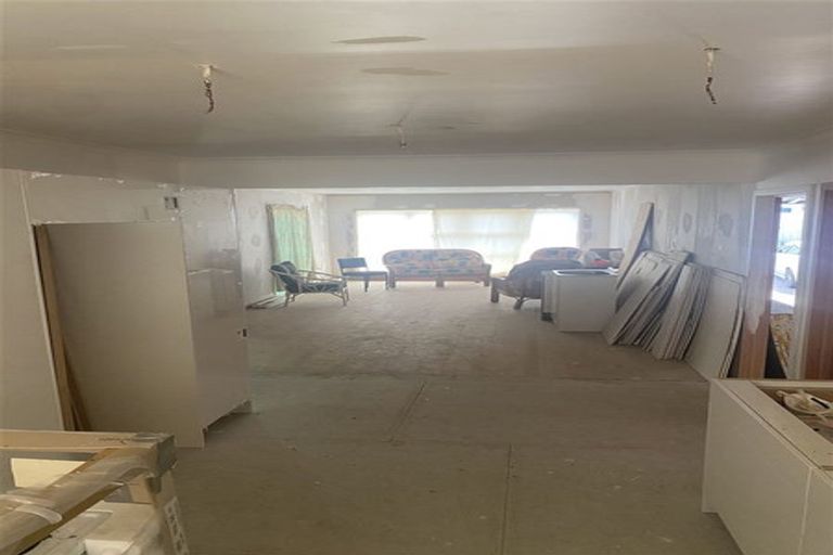 Photo of property in 5b Howden Street, Waiuku, 2123