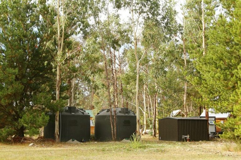 Photo of property in 65 Butterfield Road, Hawea Flat, 9382