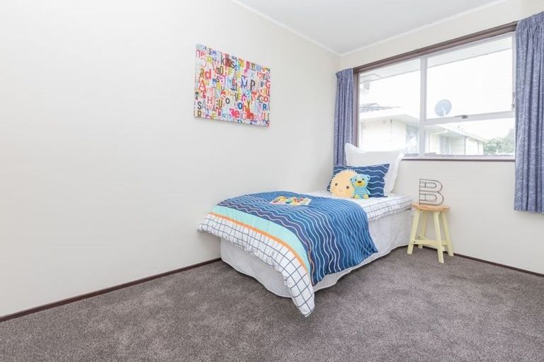 Photo of property in 392 Kahikatea Drive, Dinsdale, Hamilton, 3204