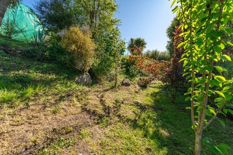 Photo of property in 16 Forest Road, Geraldine, 7930