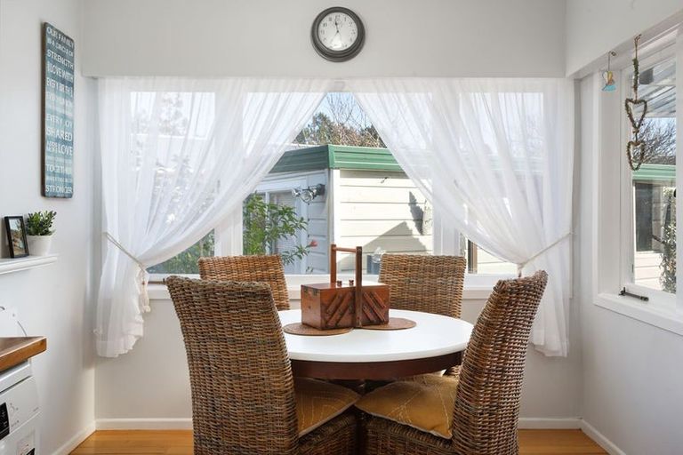 Photo of property in 16g Church Street, Katikati, 3129