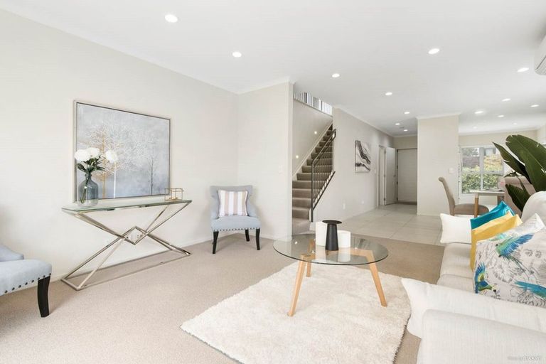 Photo of property in 21 Anselmi Ridge Road, Pukekohe, 2120