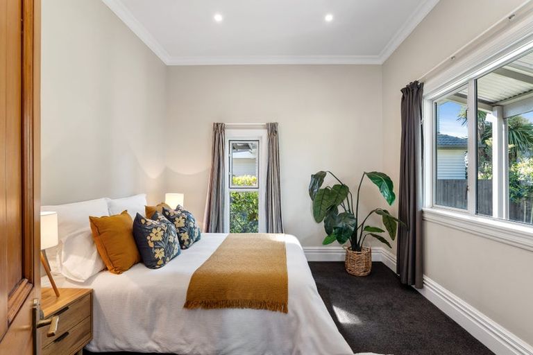 Photo of property in 245 Lyttelton Street, Spreydon, Christchurch, 8024