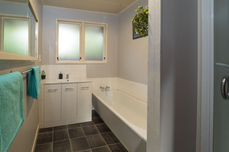 Photo of property in 1 Hefford Place, Allenton, Ashburton, 7700