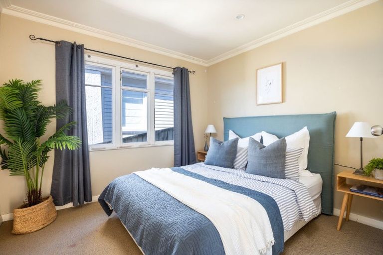 Photo of property in 209 Carrington Street, Vogeltown, New Plymouth, 4310