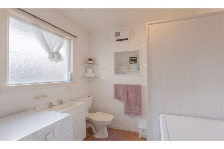 Photo of property in 70 Bamborough Street, Richmond, Invercargill, 9810