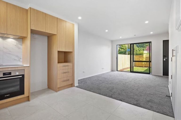 Photo of property in 5/2 Huia Street, Riccarton, Christchurch, 8041