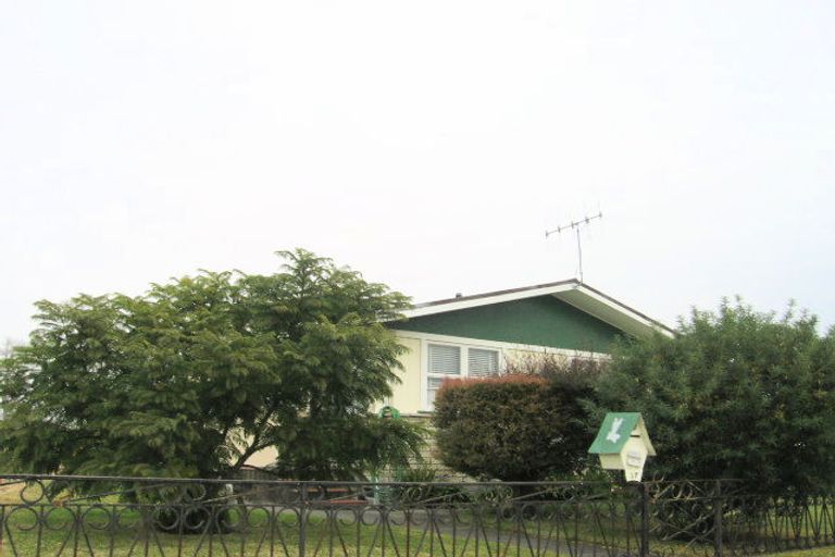 Photo of property in 17 Kauri Street, Taradale, Napier, 4112