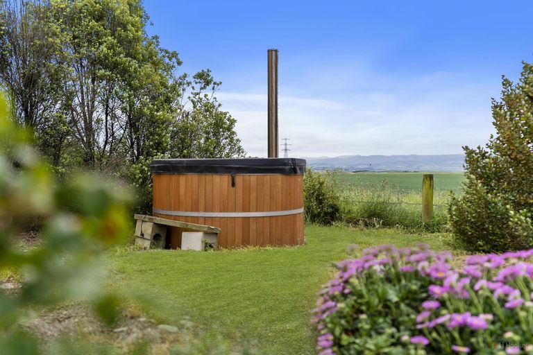 Photo of property in 964 Rolling Ridges Road, Levels Valley, Timaru, 7975