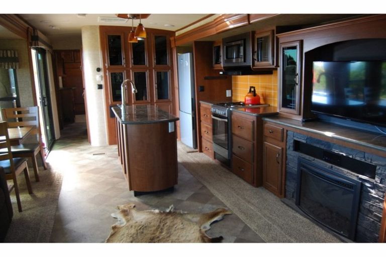 Photo of property in 255 Paroa Bay Road, Russell, 0272