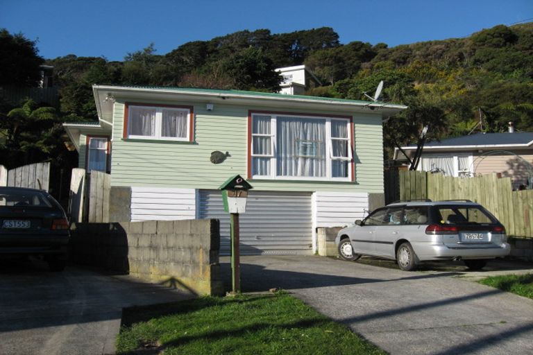 Photo of property in 47 Petrie Street, Wainuiomata, Lower Hutt, 5014