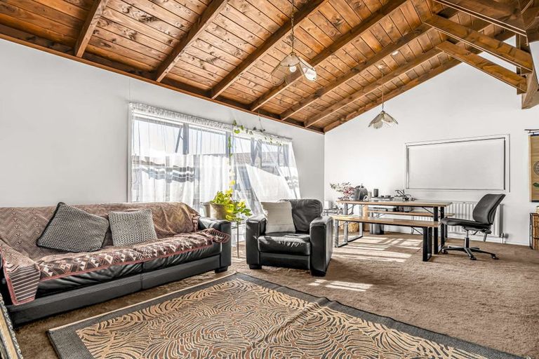 Photo of property in 4/1312 Hinemoa Street, Rotorua, 3010