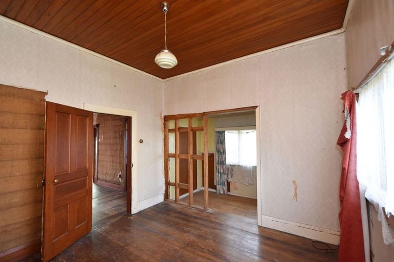 Photo of property in 53 Elles Road, Otautau, 9610