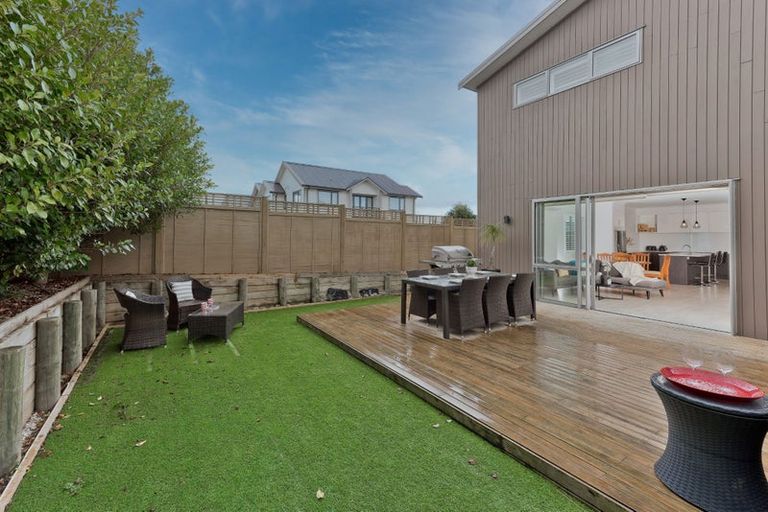 Photo of property in 30 Bomb Point Drive, Hobsonville, Auckland, 0616