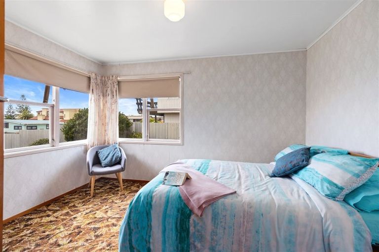 Photo of property in 1180 Papamoa Beach Road, Papamoa Beach, Papamoa, 3118