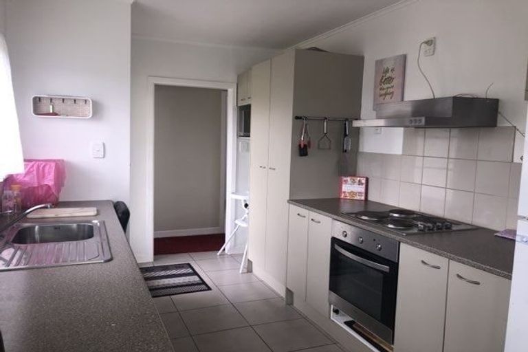 Photo of property in 58 Fairview Road, Western Heights, Rotorua, 3015