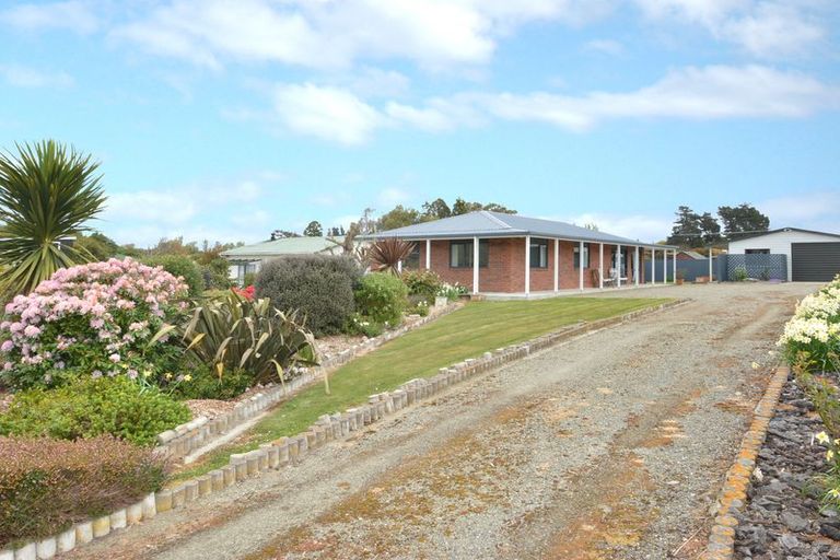Photo of property in 77 Beach Street, Waikouaiti, 9510
