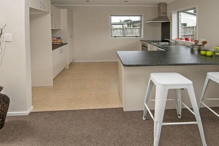 Photo of property in 2/32a Reagan Road, Manukau, Auckland, 2025
