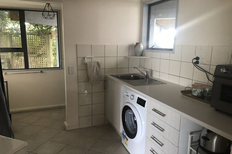 Photo of property in 45 Mana View Road, Paremata, Porirua, 5026