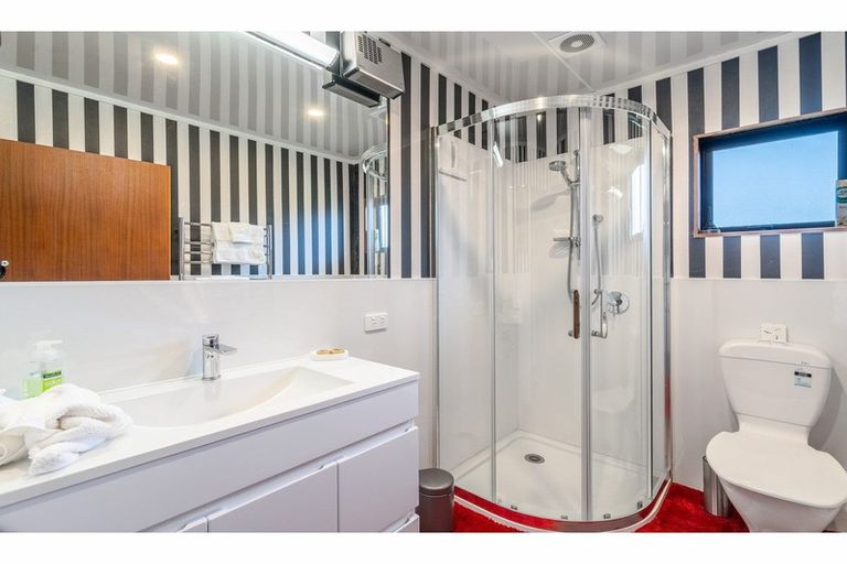 Photo of property in 11 Scott Street, Tuatapere, 9620