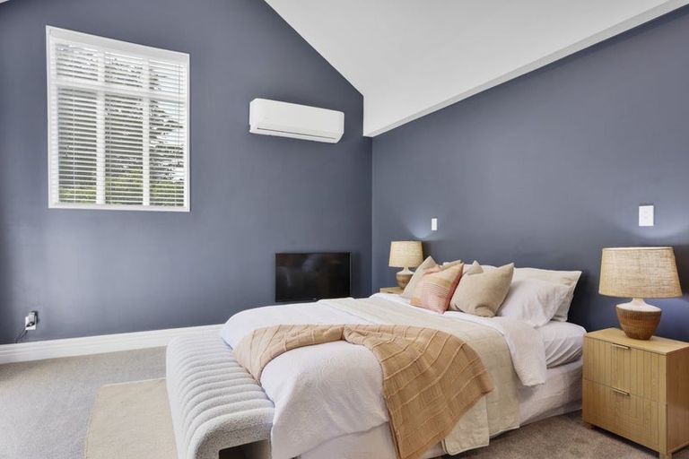 Photo of property in 10 Hossack Close, Belfast, Christchurch, 8051