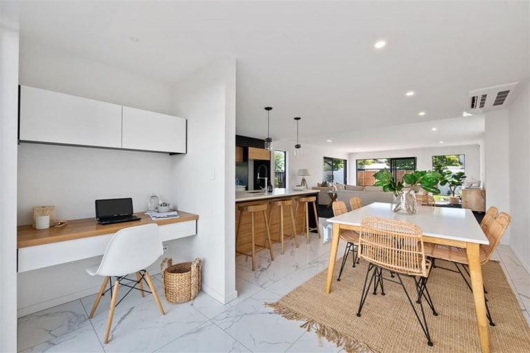 Photo of property in 197 Fendalton Road, Fendalton, Christchurch, 8052